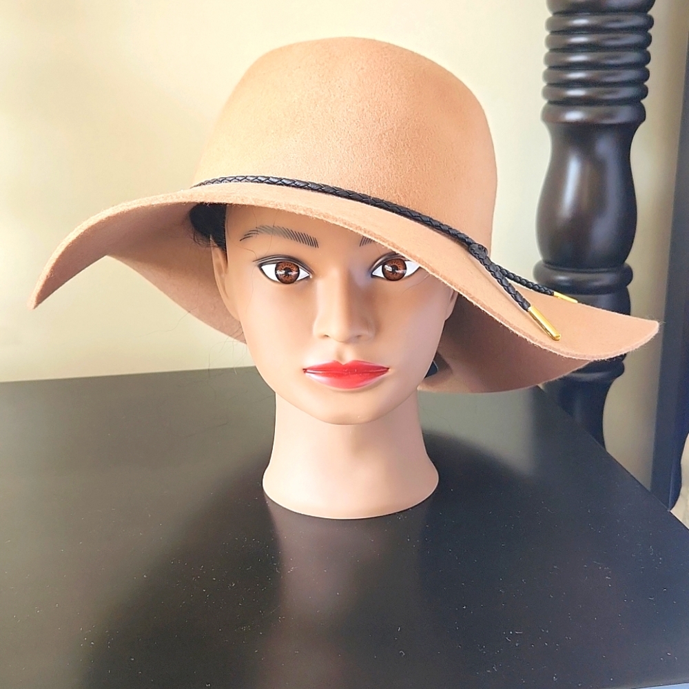Women's Wide-Brim Floppy Wool Fedora Hat